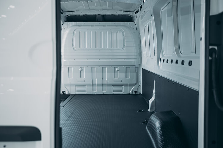 eDeliver9 - 11m2 storage space